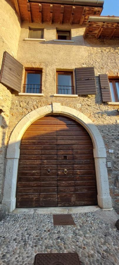 Antica Dimora Apartment San Felice del Benaco Exterior photo