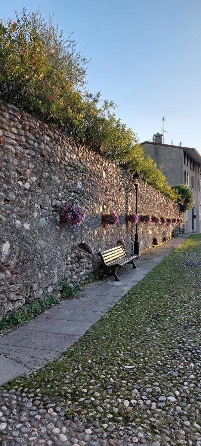 Antica Dimora Apartment San Felice del Benaco Exterior photo